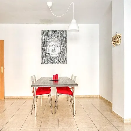 Apartment Double Ensuite Tvpool Denia